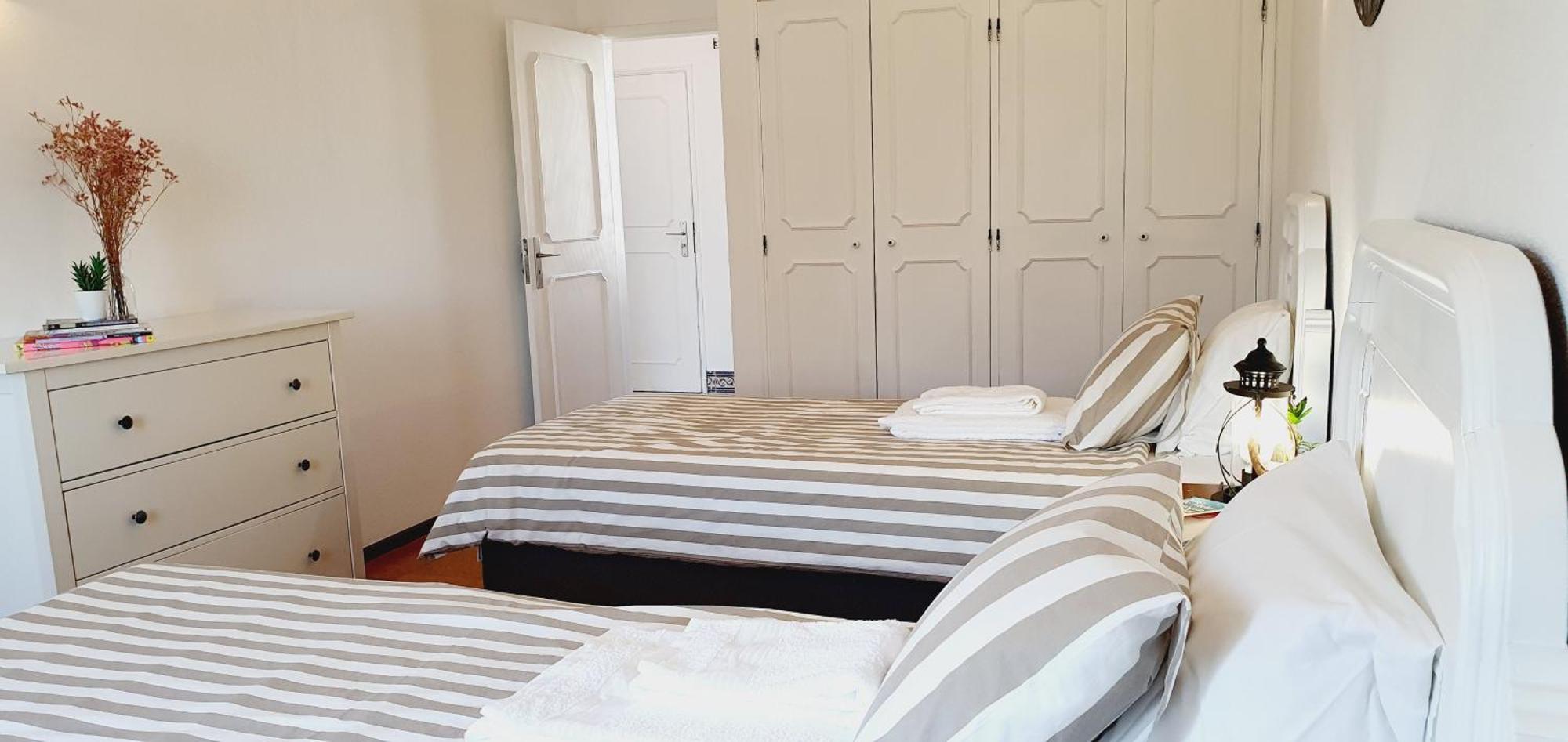 Villa charmosa T2 junto à praia e à Marina de Vilamoura e piscina Quarteira Extérieur photo